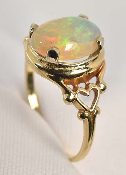 Sweet Jelly Opal Ring