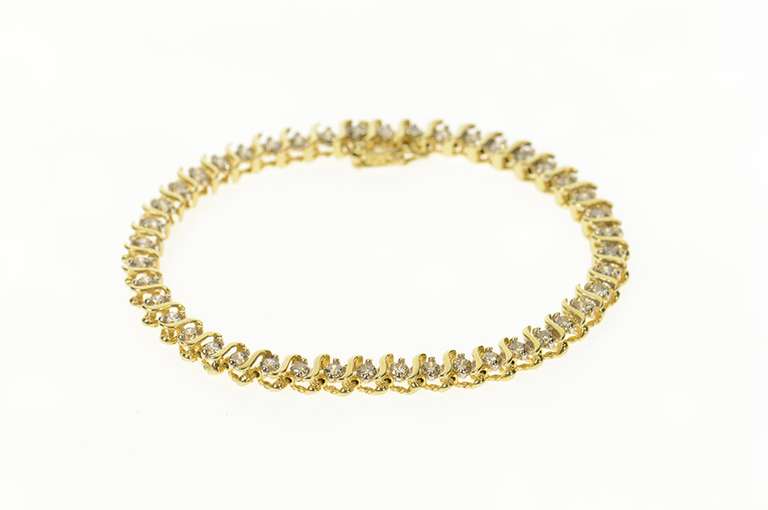 14K Yellow Gold 1.76 Ctw Diamond Classic Wavy Link Tennis Bracelet