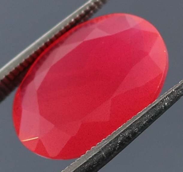 Impressive 3.09ct faceted flamingo pink Opal