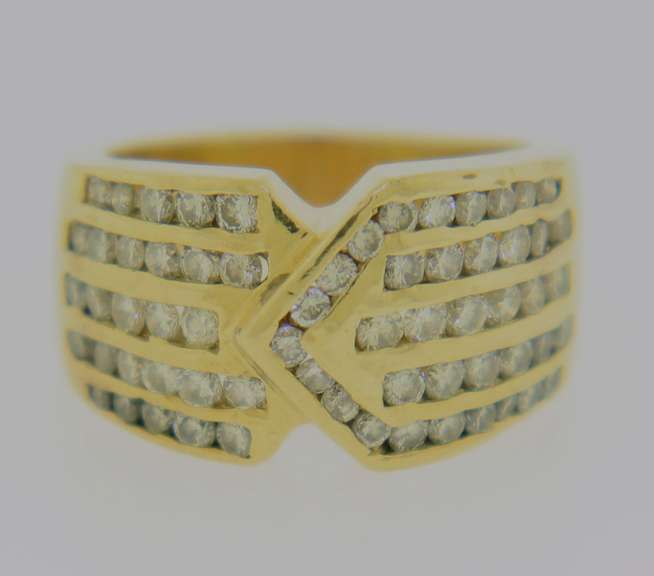 Handsome Yellow Gold Diamond Chevron Band