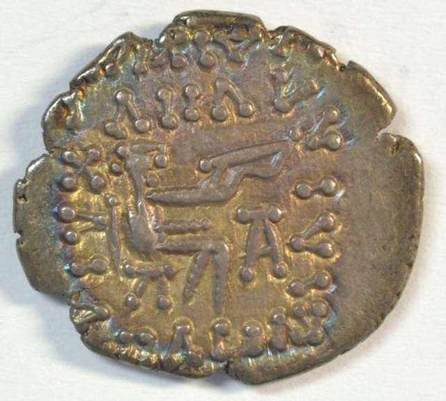 Original Vologases VI Parthia silver Drachm, 208-213 AD