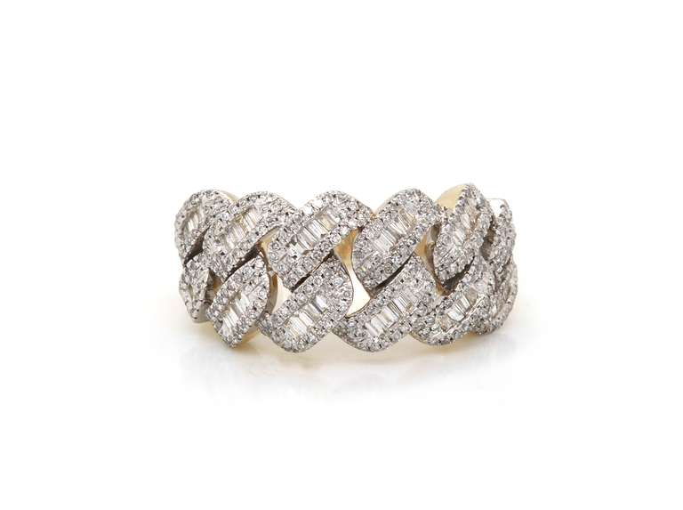 Brand New 10kt Yellow Gold Diamond Band Ring