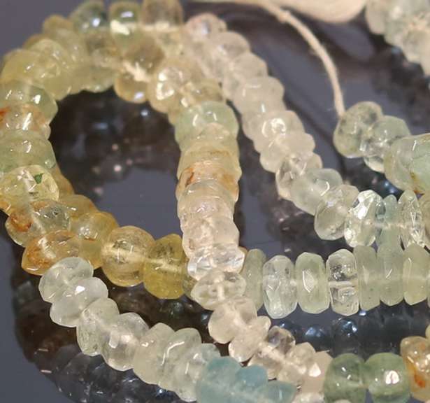 Outstanding 86.91ct Aquamarine strand