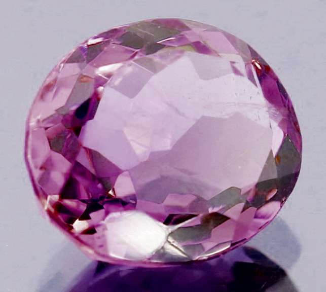 Beautiful 5.66ct natural violet pink Amethyst