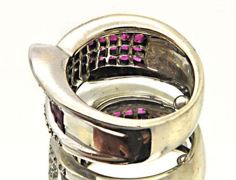 LADIES 14 KT WHITE GOLD DIAMOND AND RUBY RING