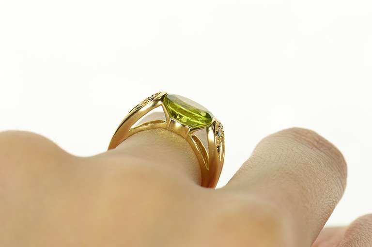 14K Yellow Gold Oval Peridot Green Diamond Accent Statement Ring