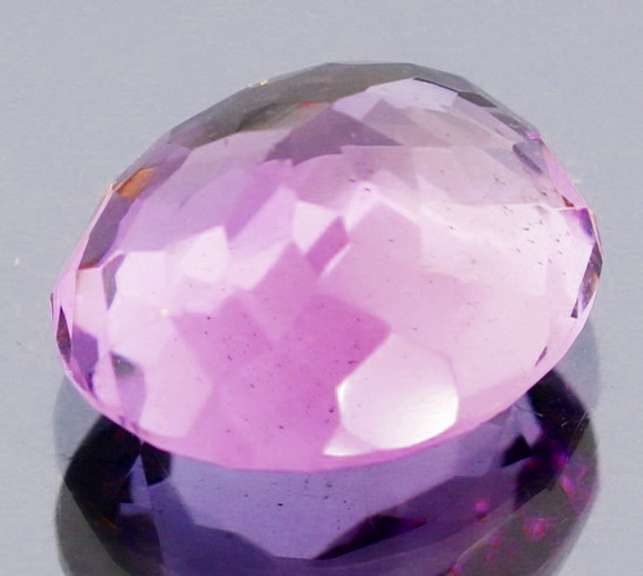 Beautiful 5.66ct natural violet pink Amethyst