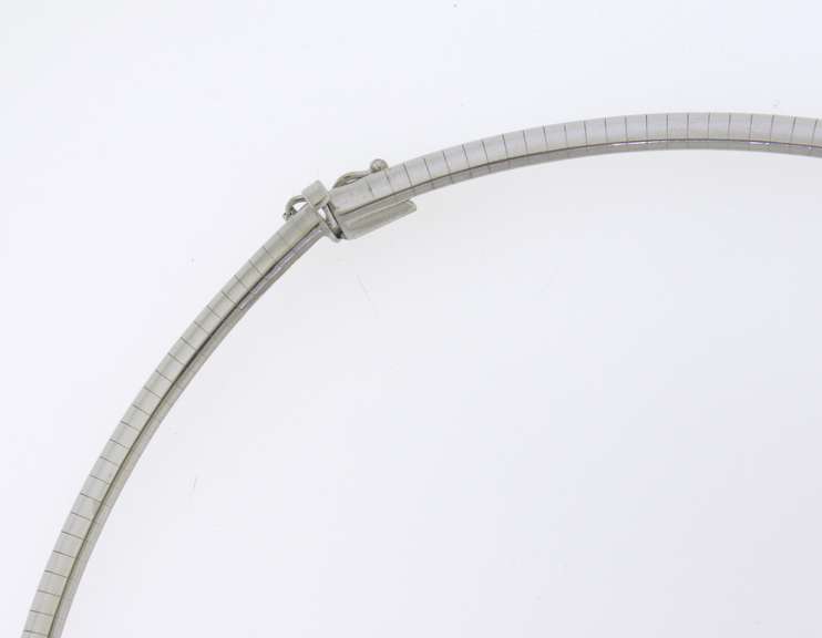 Popular White Gold Omega Necklace