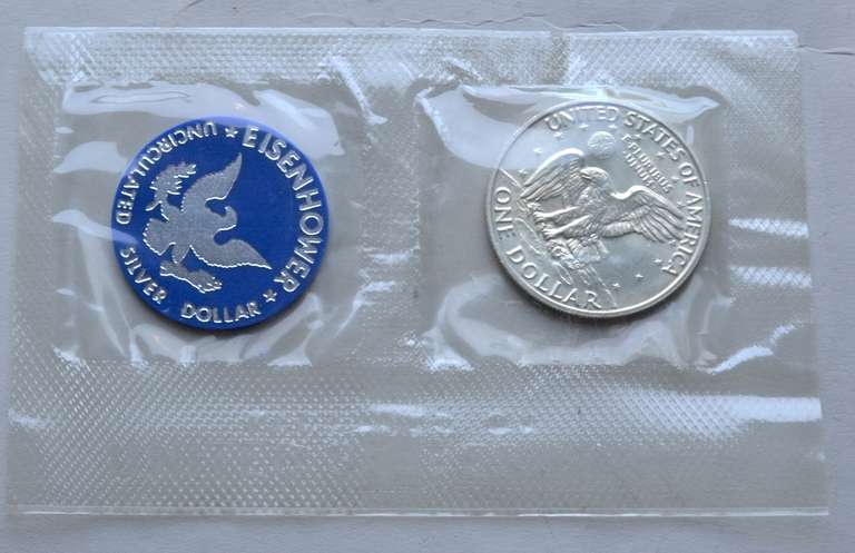 8 1972 Blue Pack Ike Silver Dollars