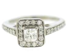 Dazzling Princess Cut Diamond w Halo Setting w 2 Matching Bands