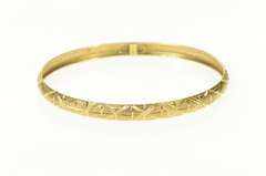 10K Yellow Gold Grooved Pattern Oval Statement Bangle Bracelet
