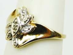 Vintage 10K Pinkie Ring with Diamond