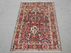 Semi Antique Four Seasons Bakhtiari 4.8x6.8