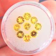 Glittering 4.04ct set of golden Songean Sapphires