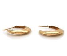 Chic 14kt YG Knife Edge Hoop Earrings