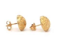 Powerful 18kt Round Textured Button Earrings