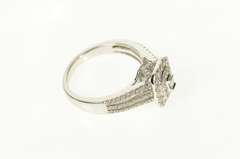 14K White Gold 0.67 Ctw Baguette Diamond Halo Engagement Ring