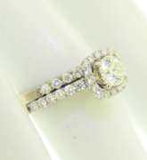 Incredible White Gold Round Brilliant Cut Diamond Wedding Set