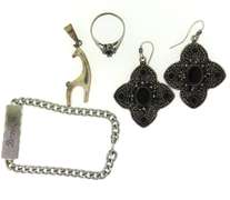 Lot of Sterling Silver Miscellaneous Jewelry