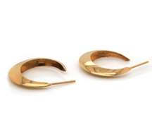 Chic 14kt YG Knife Edge Hoop Earrings