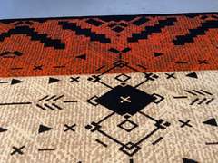 FASCINATING TRIBAL DESIGN RUG 8x11