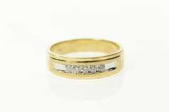 10K Yellow Gold 0.30 Ctw Diamond Men's Classic Wedding Band Ring