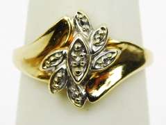 Vintage 10K Pinkie Ring with Diamond