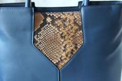 100% Fine leather Designer Style Bag