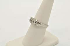 LADIES PLATINUM DIAMOND BAND