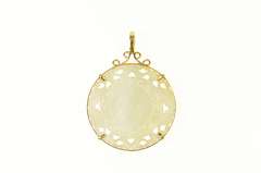14K Yellow Gold Mother of Pearl Chinese Scene Medallion Pendant