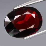 Mesmerizing 4.42ct blackish red Garnet