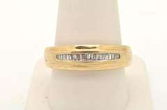 MENS 14 KT YELLOW GOLD DIAMOND BAND