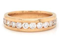 Handsome Yellow Gold 1cts Diamond Chanel Band