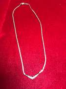 LADIES 14K GOLD AND DIAMOND NECKLACE