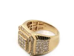 Elegant 10kt Yellow Gold Diamond Ring
