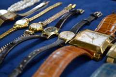 Lot Of 6 Watches Not In Working Order For Parts And Repair.