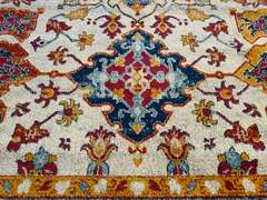 BEAUTFIUL VINTAGE DESIGN RUG 6x8