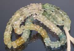 Excellent 105.71ct Aquamarine strand