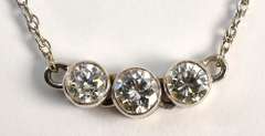 White Gold 3Diamond Necklace