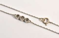 White Gold 3Diamond Necklace