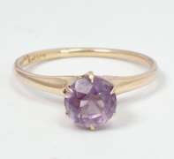 Vintage Amethyst Ring in Gold