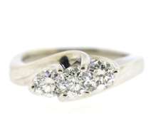 Favorite White Gold 0.85cts Diamond Ring