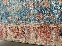 BEAUTIFUL VINTAGE REPRODUCTION DESIGN RUG 6x8