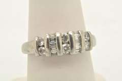 LADIES PLATINUM DIAMOND BAND