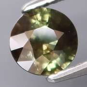 Colorful 1.12ct Australian Sapphire solitaire