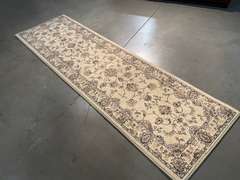 EXQUISITE TRADITIONAL ALLOVER DESIGN 8 Ft RUNNER