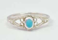 Dainty Heart Design Sterling Silver Ring with Center Turquoise