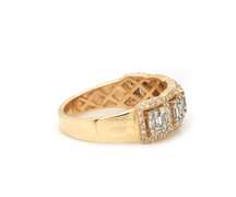 Lavish 10kt Yellow Gold Diamond Band