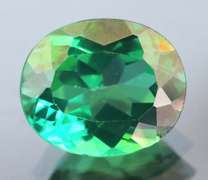 Amazing 5.72ct emerald green Mystic Topaz