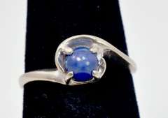 Beautiful Star Sapphire in Sterling Silver Ring
